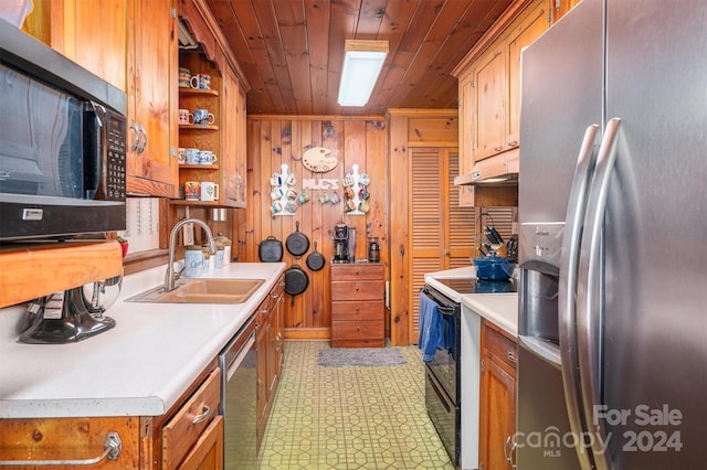 kitchen featuring open shelves, stainless steel appliances, a sink, wooden ceiling, and under cabinet range hood