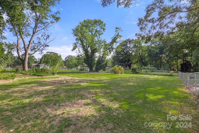 1573 Timberlake Dr, Shelby, NC 28150 - view of yard featuring fence