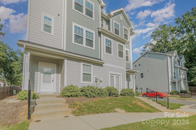 view of townhome / multi-family property