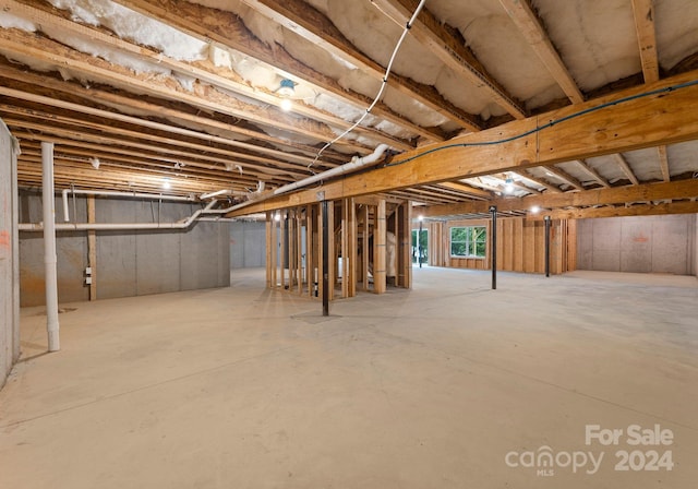 6034 Jepson Ct, Charlotte, NC 28214 - view of below grade area
