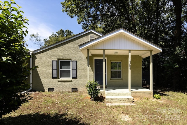 bungalow-style house with covered porch