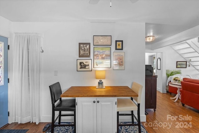 dining room featuring light hardwood / wood-style flooring