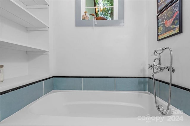 bathroom featuring a bathing tub