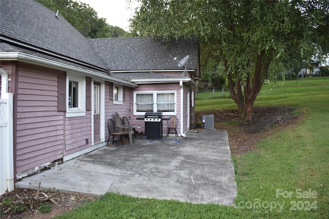 view of patio featuring area for grilling