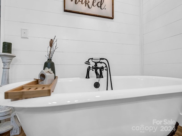 interior details featuring a soaking tub