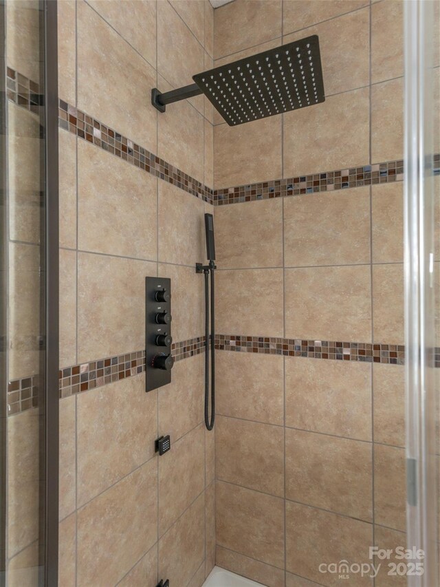 209 Velvet Ln, Weaverville, NC 28787 - photo 21