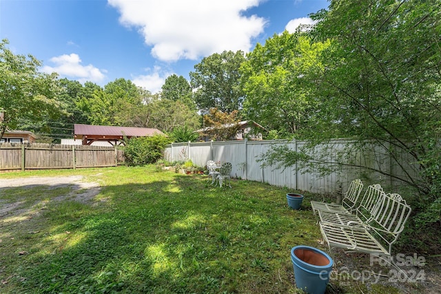 404 Montreat Rd, Black Mountain, NC 28711 - view of yard featuring a fenced backyard