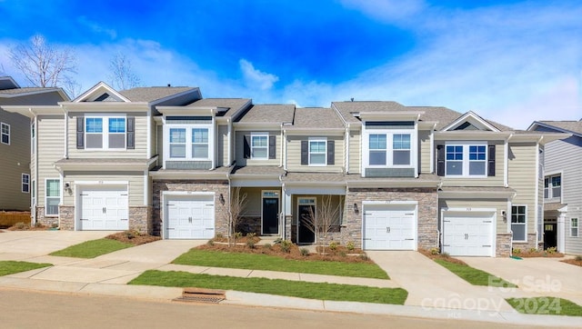 323 Creekview Rd, Hendersonville, NC 28792 - photo 1