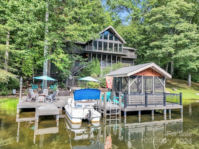 view of dock featuring a water view