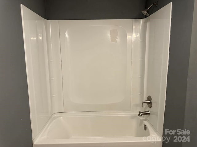 full bathroom featuring bathing tub / shower combination