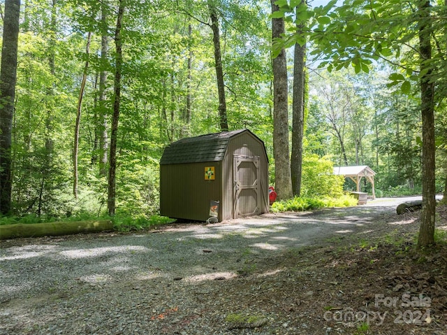 view of outdoor structure