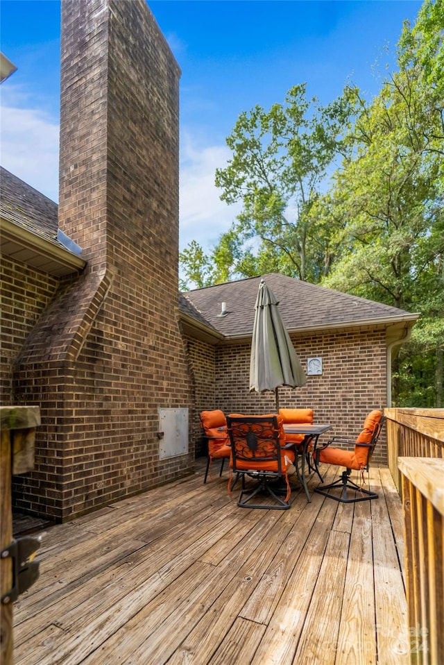 10235 Mount Holly Rd, Charlotte, NC 28214 - view of wooden deck