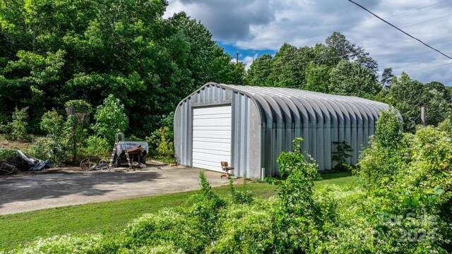 1147 Old Linville Rd, Marion, NC 28752 - photo 10