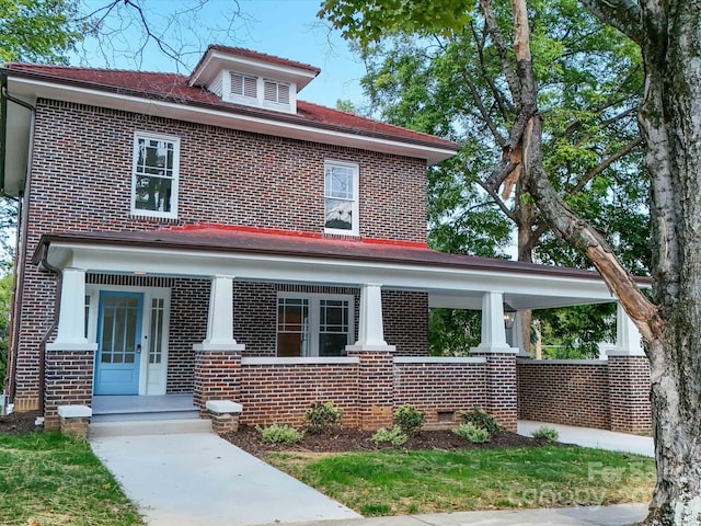 view of front facade with covered porch