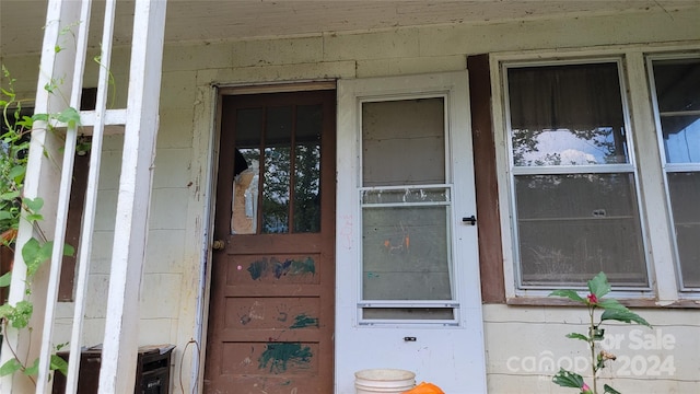 view of doorway to property