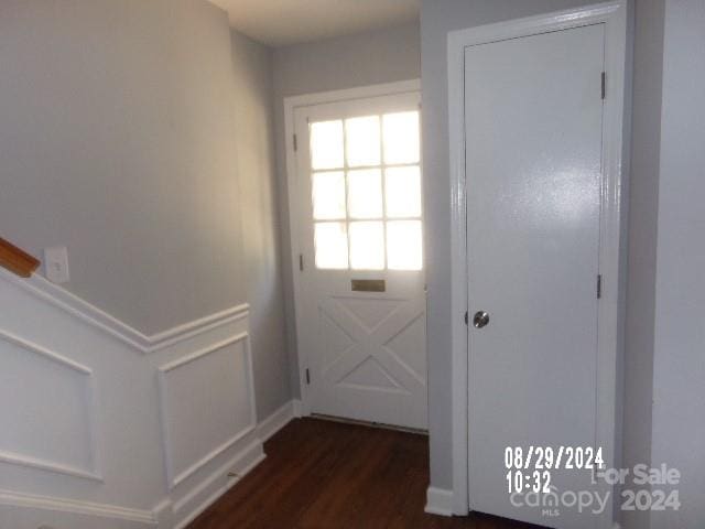 entryway featuring dark hardwood / wood-style floors