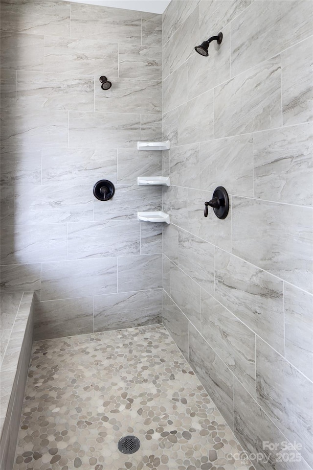 837 Lake Forest Drive Nottingham, Belmont, NC 28012 - full bath with tiled shower