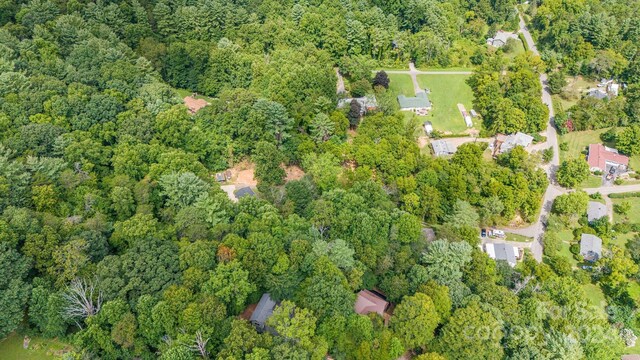 63 Rice Branch Rd, Asheville, NC 28804