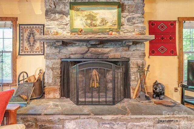 interior details featuring a fireplace