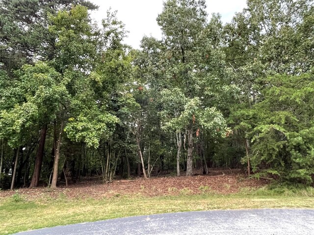 135 Deep Water Ct Unit 136Ph9, New London, NC 28127