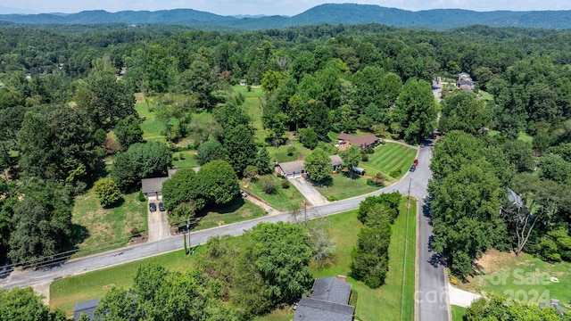 drone / aerial view featuring a mountain view