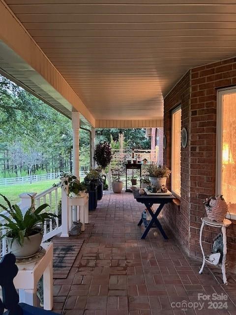 view of patio / terrace with a porch