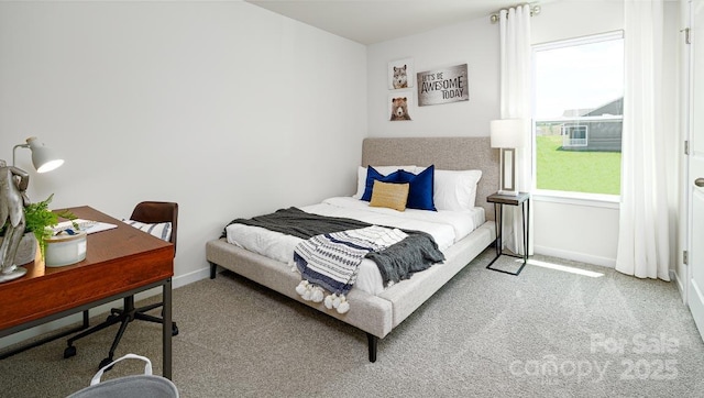 view of carpeted bedroom