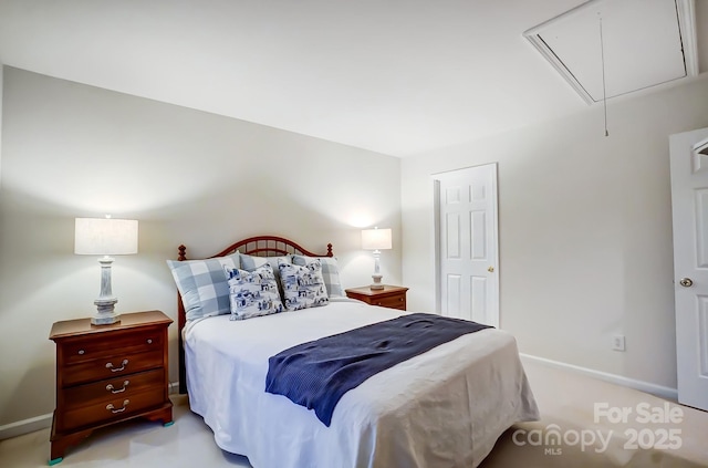 view of carpeted bedroom