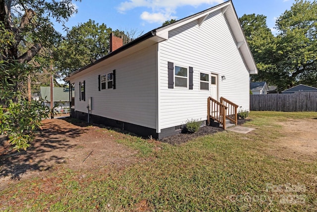 exterior space featuring a lawn