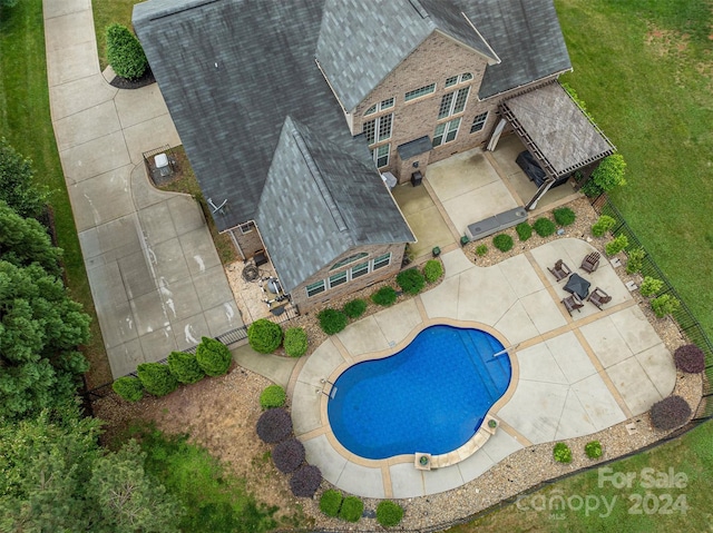 birds eye view of property