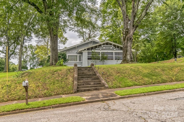 view of front of home