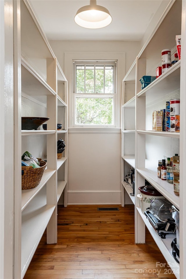 pantry featuring visible vents
