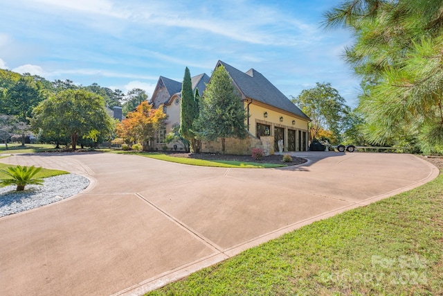 exterior space with a yard