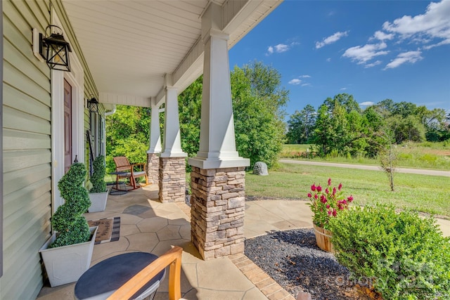 view of patio / terrace featuring a porch