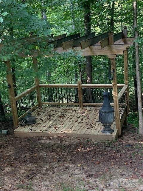 exterior space featuring a pergola