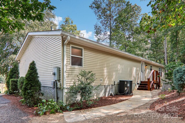 18 Spencer Rd, Candler, NC 28715 - view of side of property with cooling unit