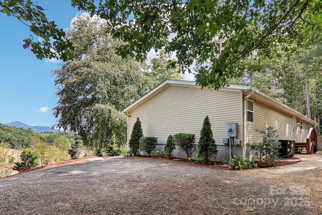 18 Spencer Rd, Candler, NC 28715 - view of side of home featuring a mountain view