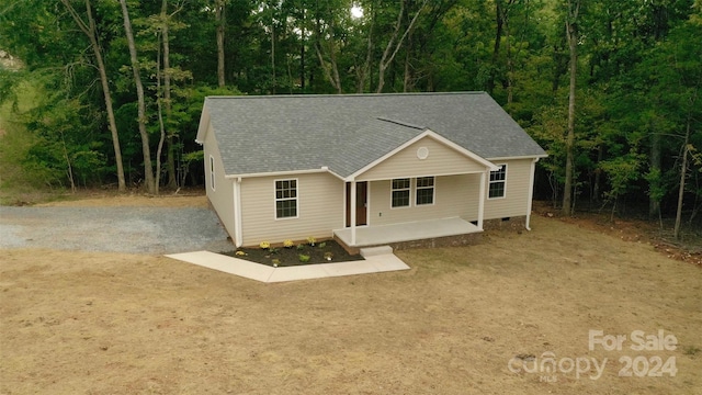 view of front of home