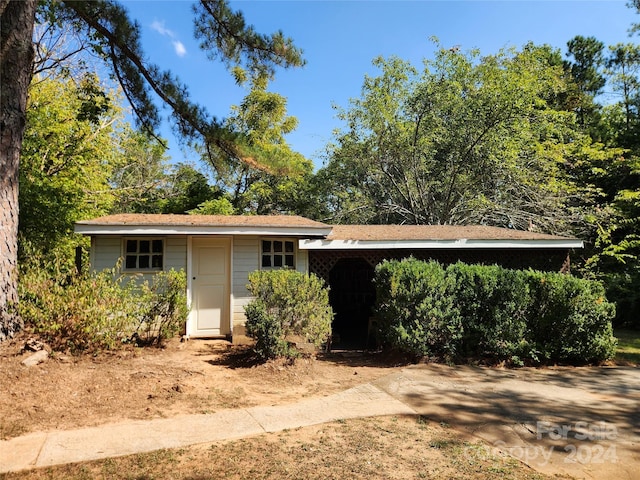 view of front of house