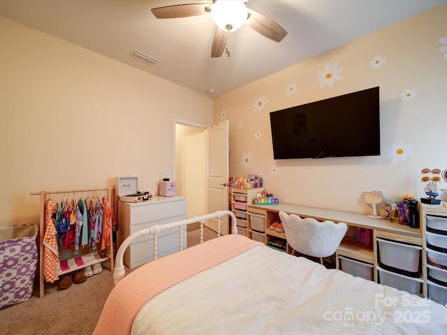 bedroom featuring carpet flooring and ceiling fan