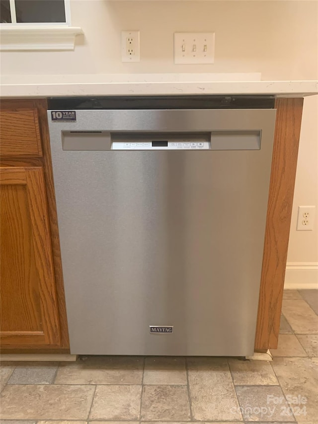 room details with stainless steel dishwasher