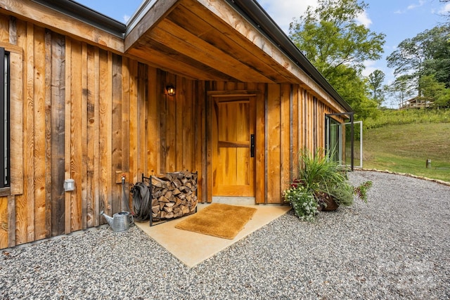44 Brookside Dr, Burnsville, NC 28714 - doorway to property featuring board and batten siding