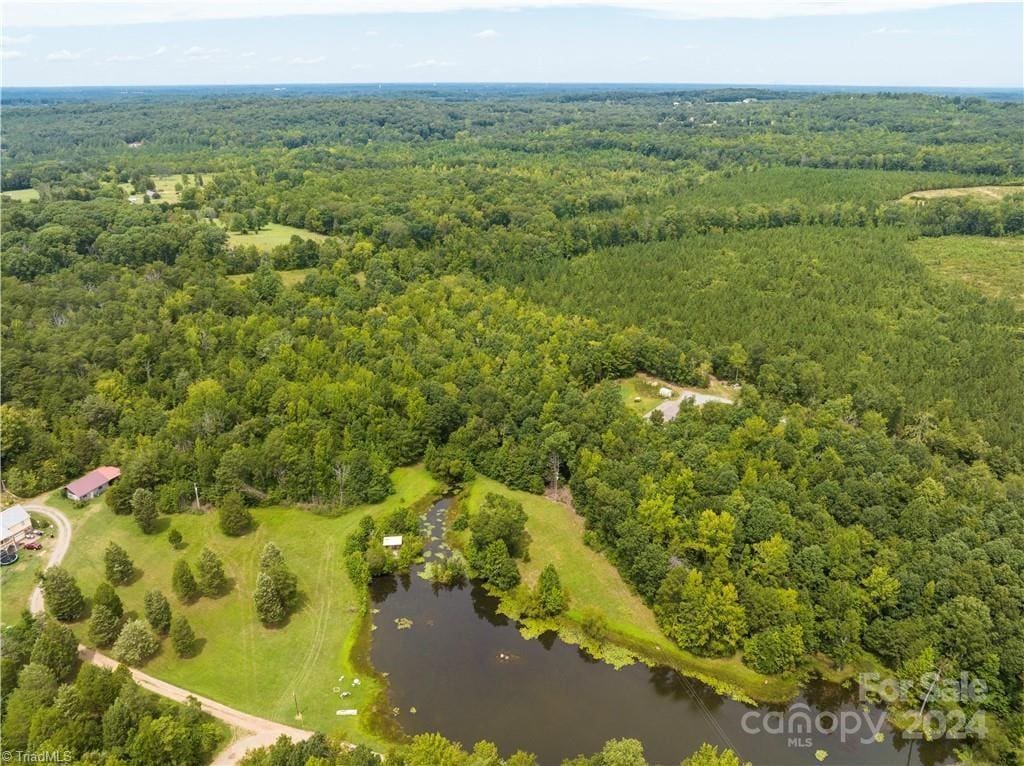 314 Cedar Rock Dr, Lexington, NC 27292