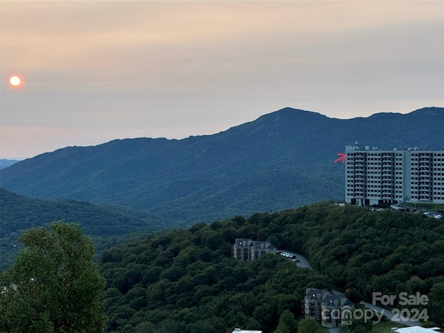 property view of mountains