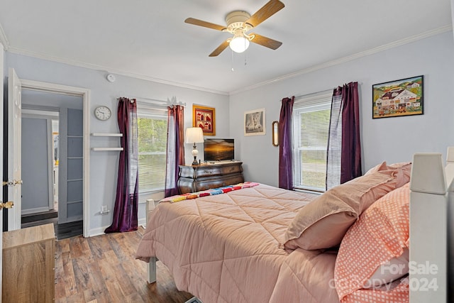 900 Alma Ave, Kannapolis, NC 28081 - bedroom with baseboards, crown molding, wood finished floors, and ceiling fan