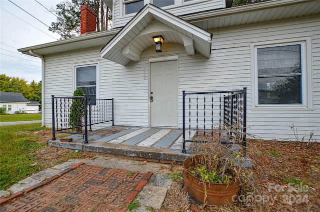 view of entrance to property