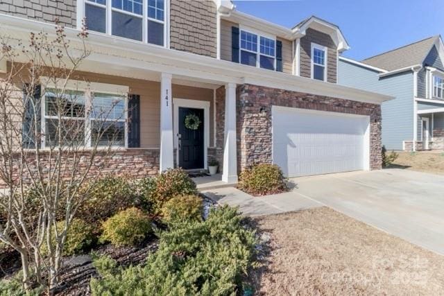 view of front of house with a garage