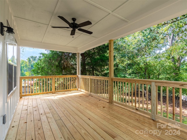 deck featuring ceiling fan