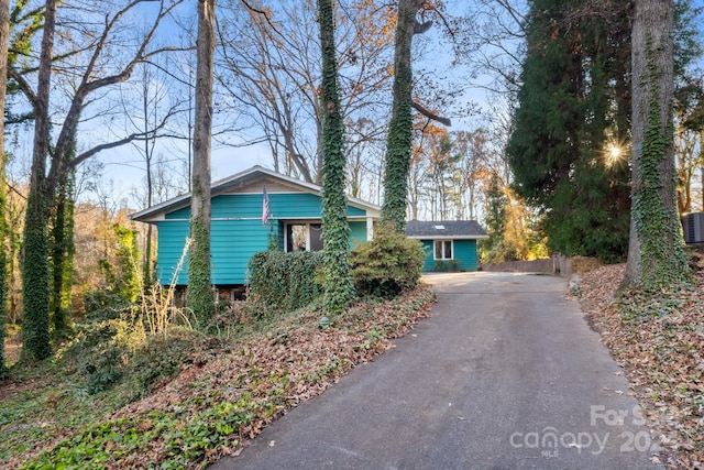 view of front of home