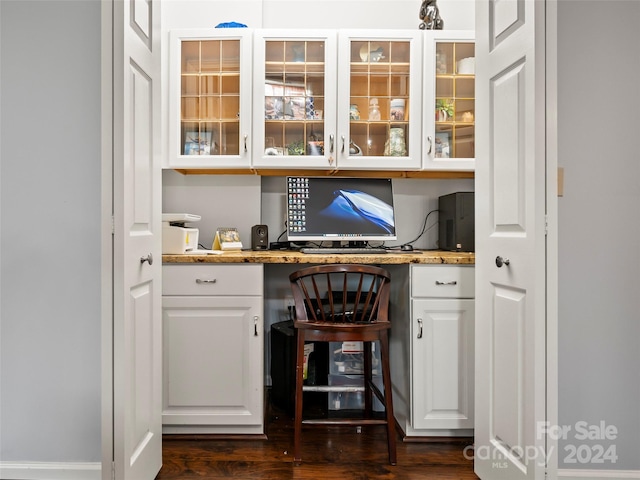 office space featuring dark hardwood / wood-style floors